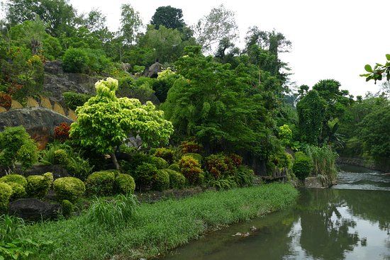 Kebun Binatang Gembira Loka